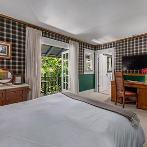 Queen Room Balcony